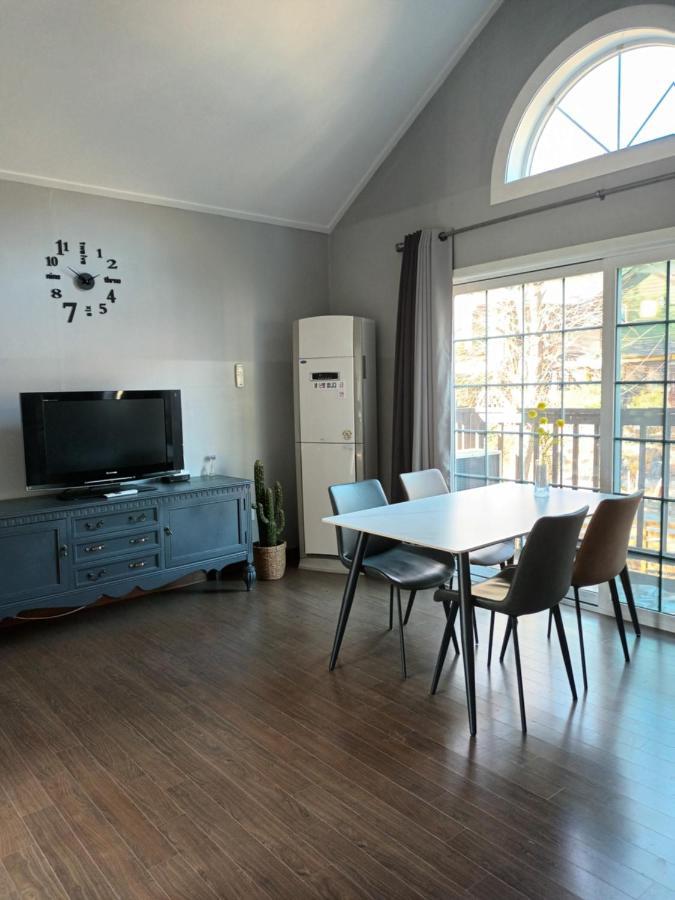 Honey Bear Pension Pyeongchang Exterior foto